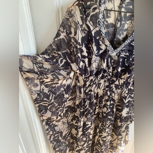 Nexus Dress in Arabic style brand Splash - Picture 7 of 14